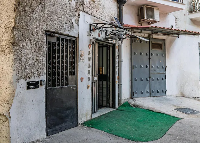 Cor&cas - Airport * Neapel